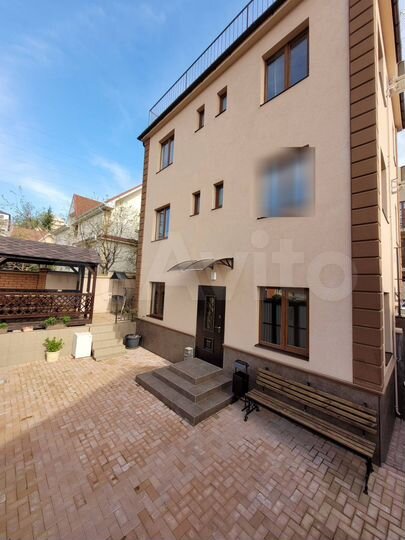 Дом 130 м² на участке 2 сот.