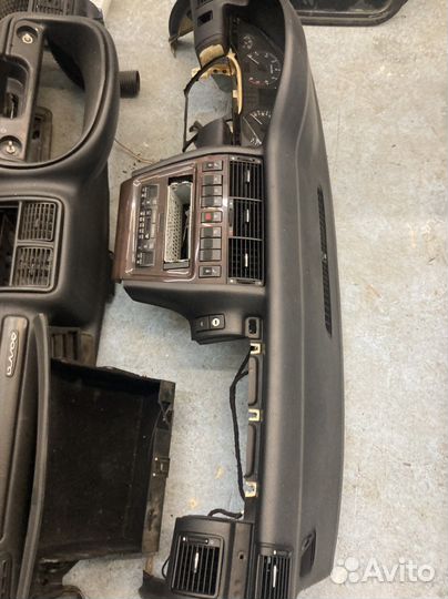 Щиток приборов Ауди Д 3 д2