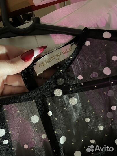 Платье черное в горошек