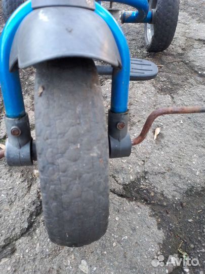 Детский трехколесный велосипед на запчасти