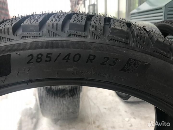 Michelin X-Ice North 4 SUV 285/40 R23 111H