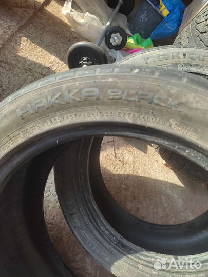 Nokian Tyres Hakka Black 255/45 R18 103Y