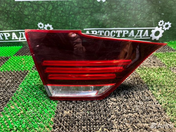 Фонарь в крышку багажника левый Lexus Ls 2012-2017