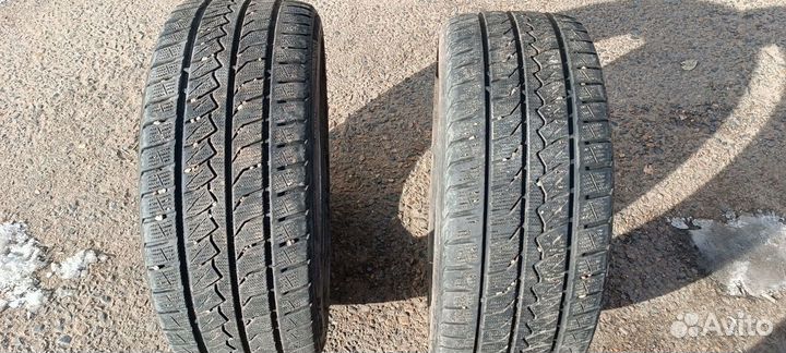 Accelera 651 215/45 R17