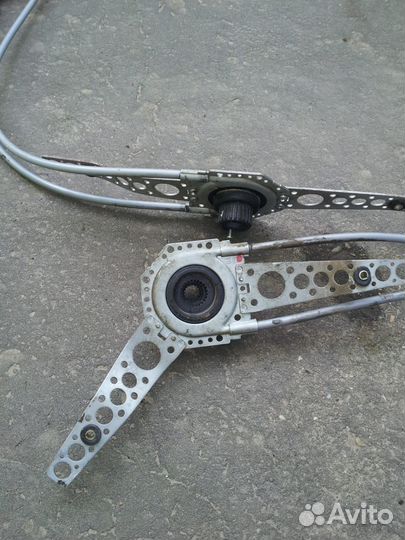 Электро стеклподъемник перед дверей Hyundai Accent