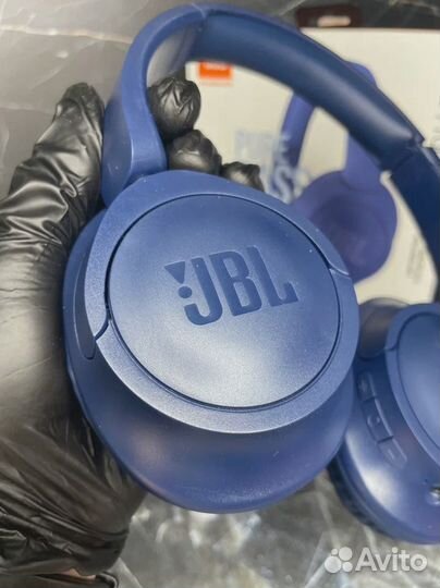 Полноразмерные наушники JBL Tune 1100