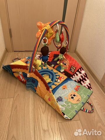 Развивающий коврик lamaze playhouse