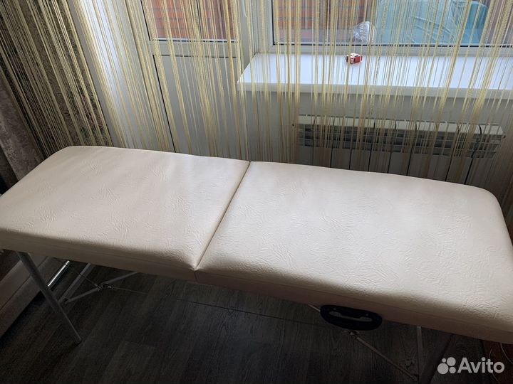 Кушетка чемодан косметологическая