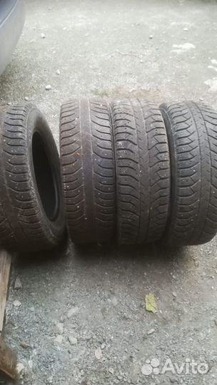 Bridgestone Ice Cruiser 7000 195/65 R15