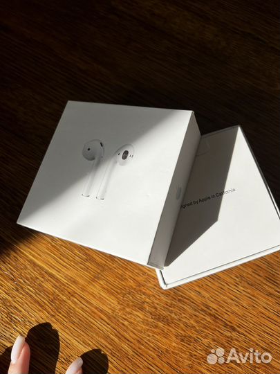 Наушник apple airpods левый