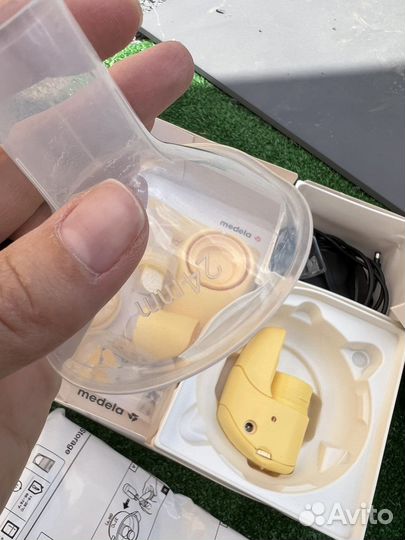 Молокоотсос электрический -medela mini electric