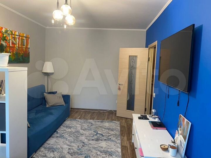 2-к. квартира, 54 м², 1/5 эт.