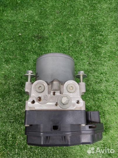 Насос ABS Subaru Tribeca WX 2009