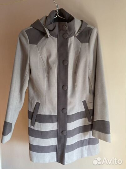 Пальто женское демисезонное