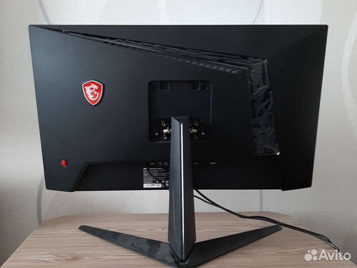 27 дюймов optix mag273 144mhz