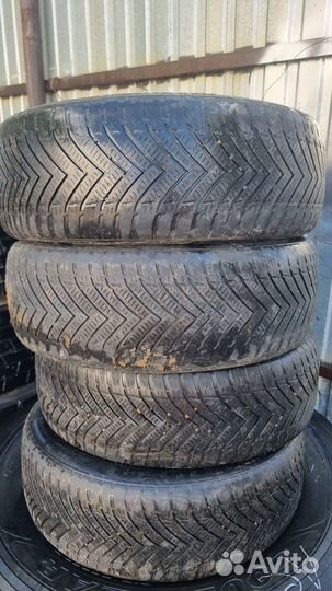 Merit Metric XSE-V 205/60 R16 94