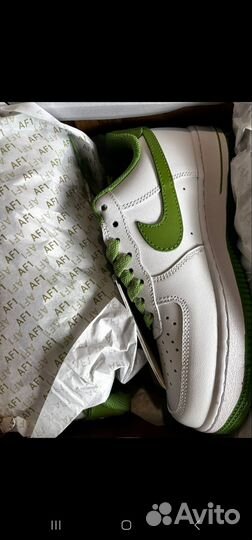 Кроссовки новые