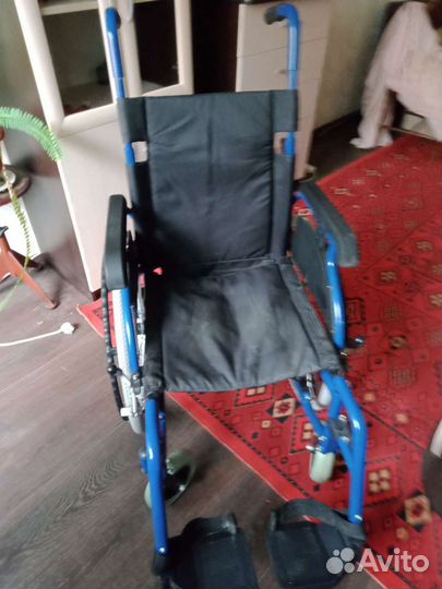 Коляска инвалидная