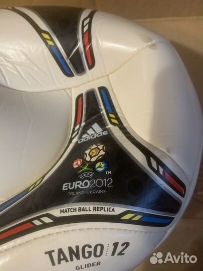 Футбольный мяч adidas tango 12