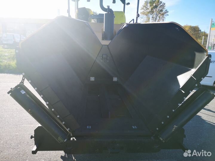 Асфальтобетоноукладчик Sany SAP60C-8CEV, 2022