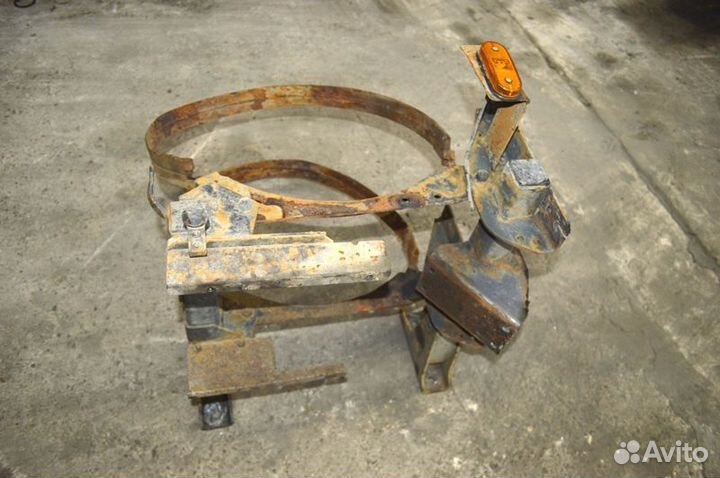 Кронштейн глушителя DAF XF95 (01.02-12.06)