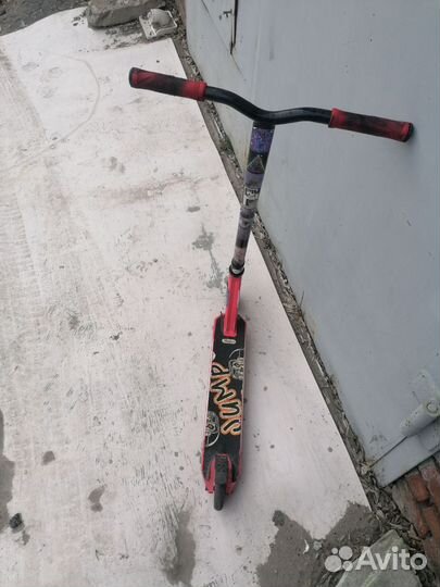 Трюковой самокат