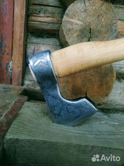 Топор ручной работы
