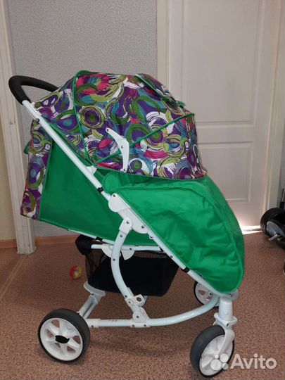 Прогулочная коляска как новая