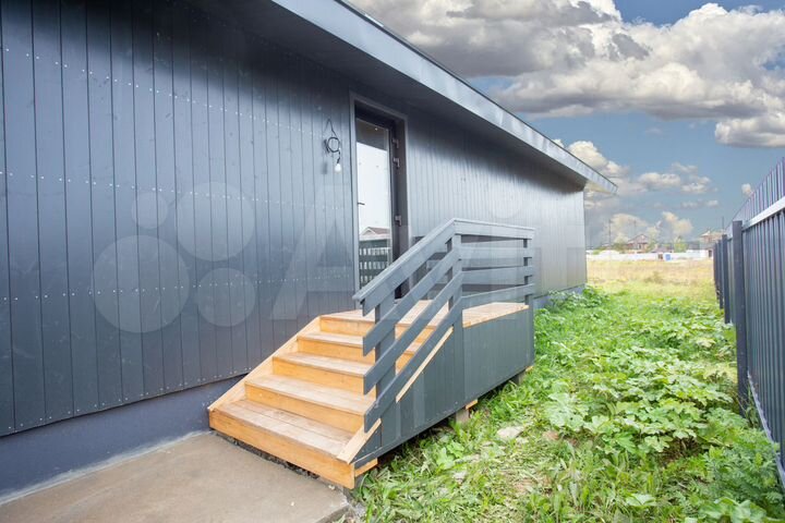 Коттедж 101 м² на участке 8 сот.