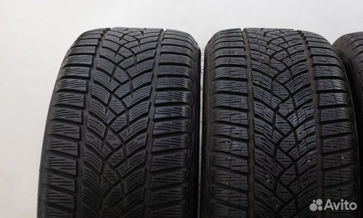Goodyear UltraGrip Performance+ 235/45 R18 98V