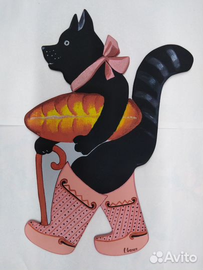 Кот с батоном из фанеры. Иллюстрации Ю. Васнецова