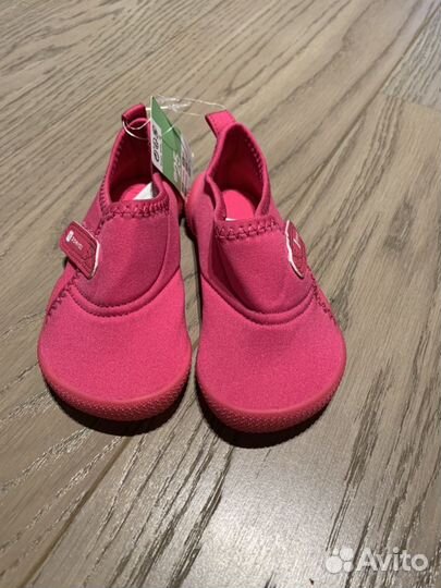 Для плавания обувь 25 новая