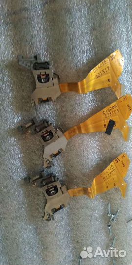 4 Магнитофон Каманд для 211 и 219 мерседес