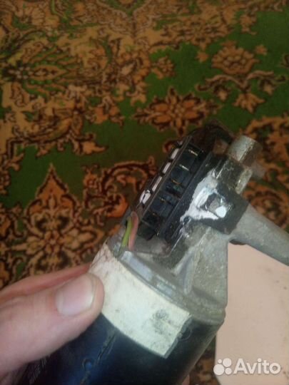 Мотор стеклоочистителя форд