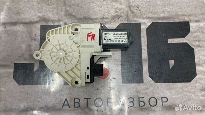 Мотор стеклоподъемника передний правый Audi Q7 4LB