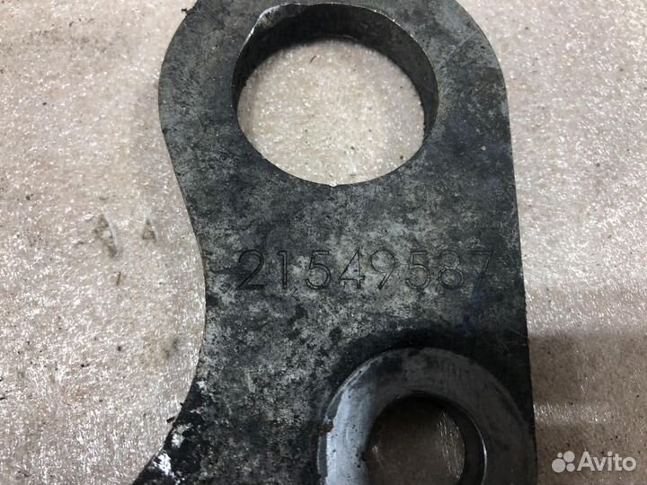 21549587 Кронштейн двигателя Renault T