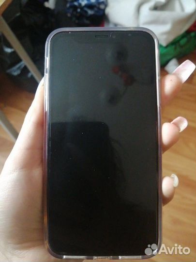 Телефон iPhone 10