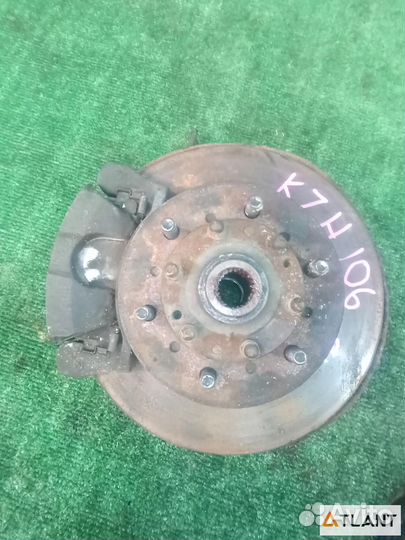 Ступица передняя правая toyota hiace