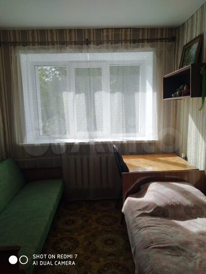 Комната 11 м² в 3-к., 2/2 эт.