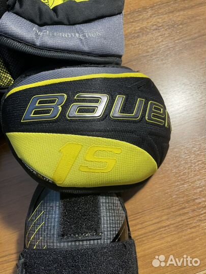 Нагрудник хоккейный