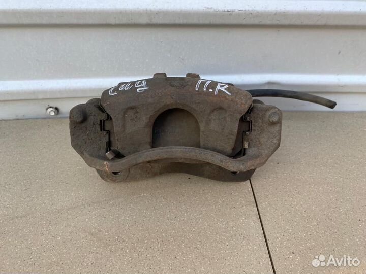 Тормозной суппорт передний правый Kia Ceed (ED)