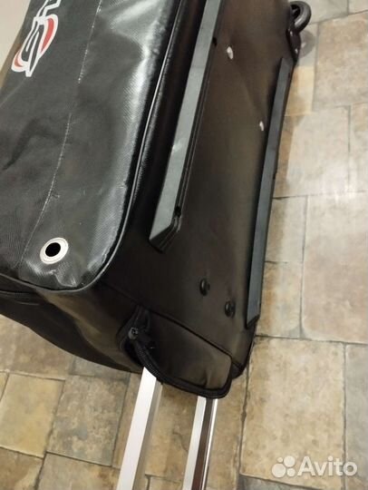 Баул хоккейный чёрный дно пвх ручка люкс