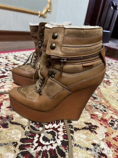 Ботинки женские