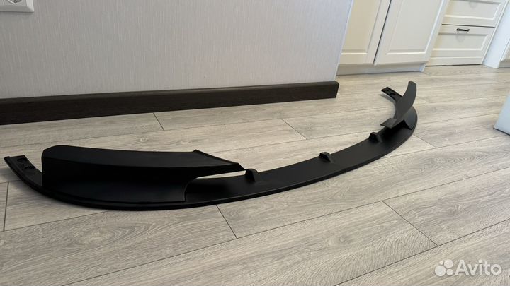 Губа/сплиттер/спойлер переднего бампера на BMW F30