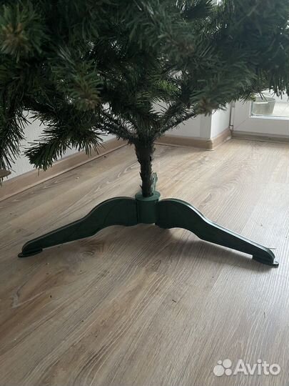 Искуственная елка 1,8