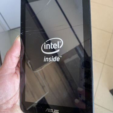 Планшет Asus memo Pad 7