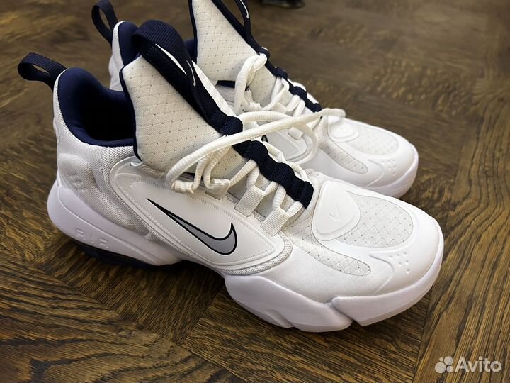 Кроссовки nike