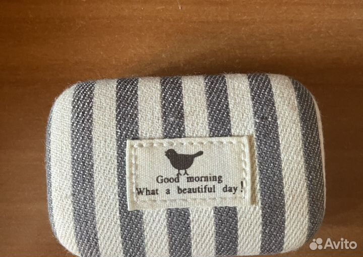 Футляр для линз