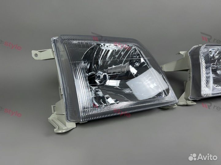 Фары Toyota Land Cruiser Prado 95 Светлые T2149