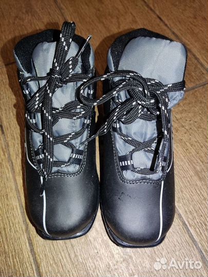 Лыжные ботинки детские